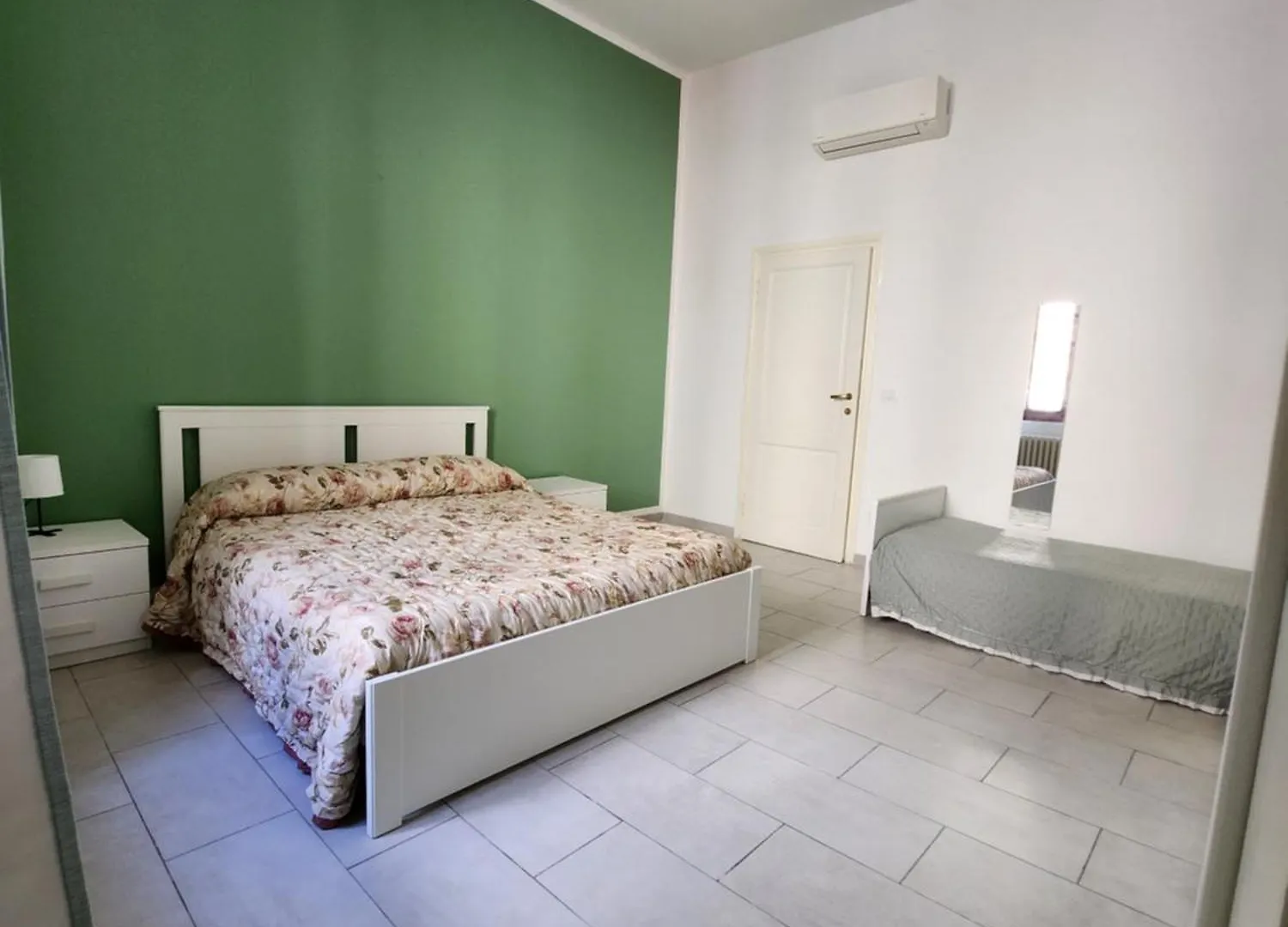 Ponte Sospeso 24 Apartment Florence Italy